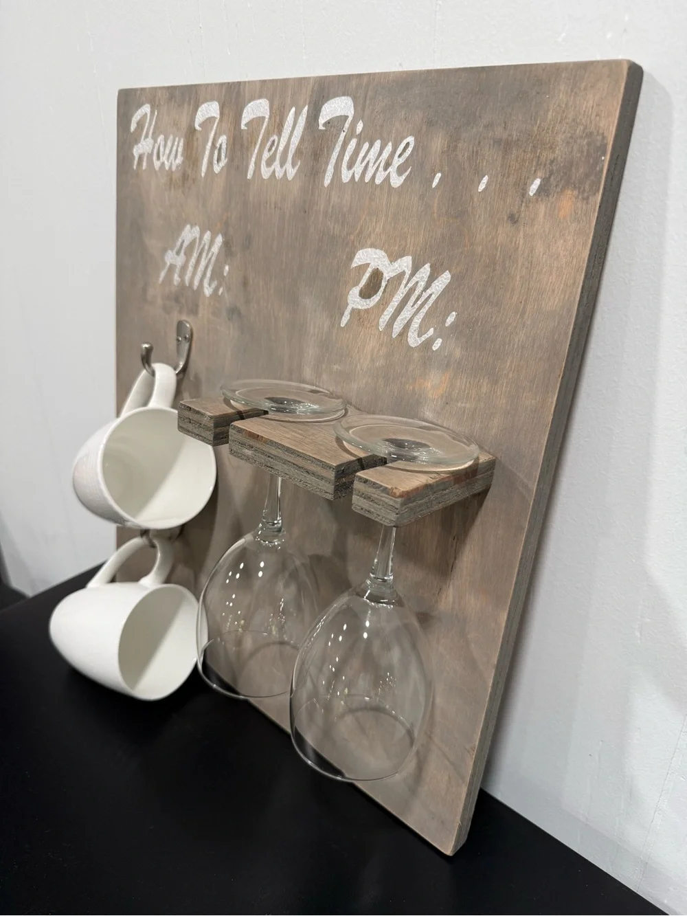 Rustic Wood 'How To Tell Time' Coffee & Wine Holder - Silver Lettering